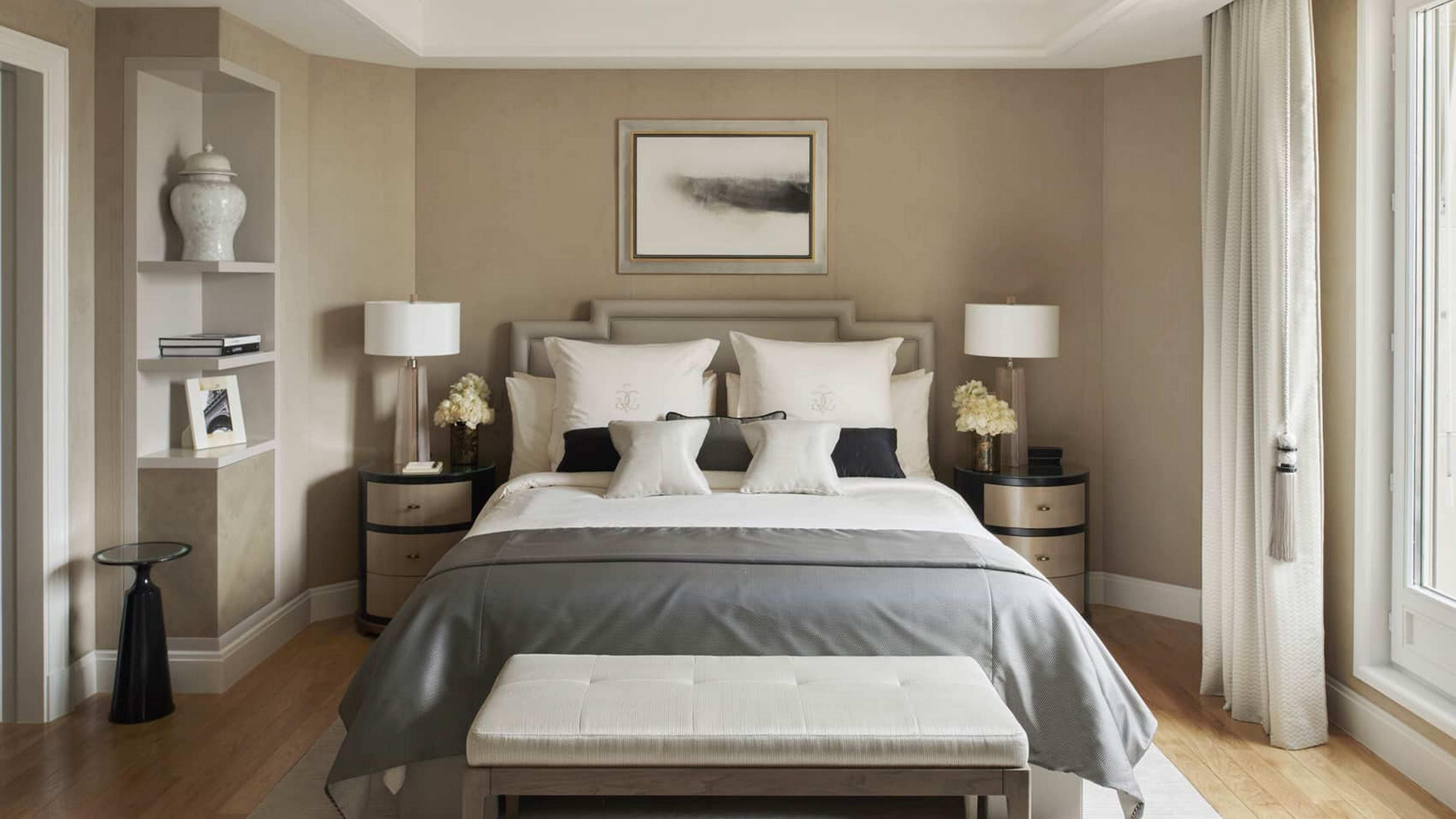 Four Seasons Hotel George V Parigi Esterno foto