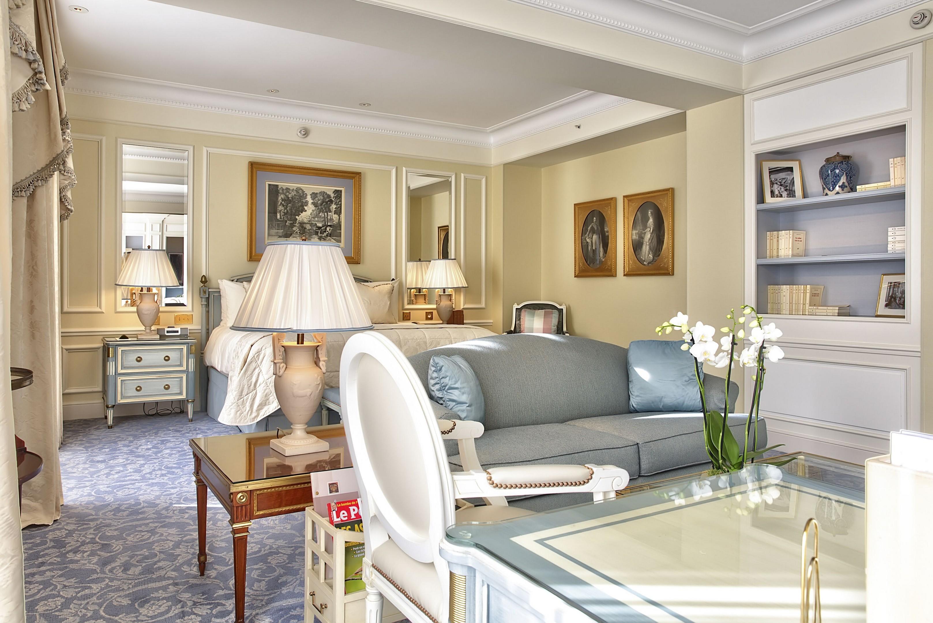 Four Seasons Hotel George V Parigi Esterno foto